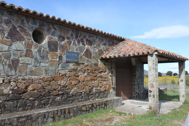 Ermita del pueblo fresnedoso de ibor